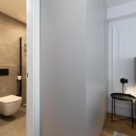 Annabel's Luxury With Private Pool, Jacuzzi And Sauna * Krk Town