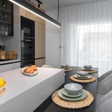 Annabel's Luxury With Private Pool, Jacuzzi And Sauna Krk Town