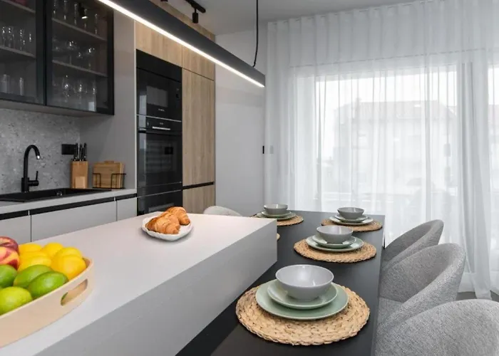 Annabel's Luxury With Private Pool, Jacuzzi And Sauna Krk Town