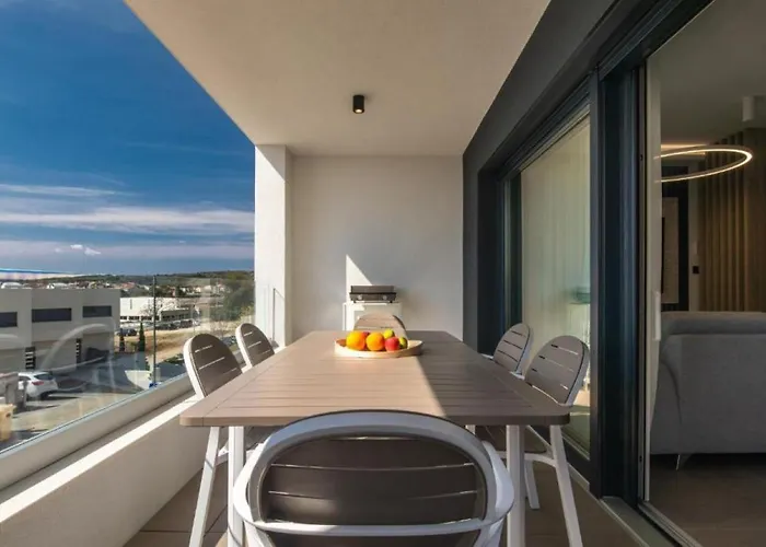 Apartment Annabel's Luxury With Private Pool, Jacuzzi And Sauna *