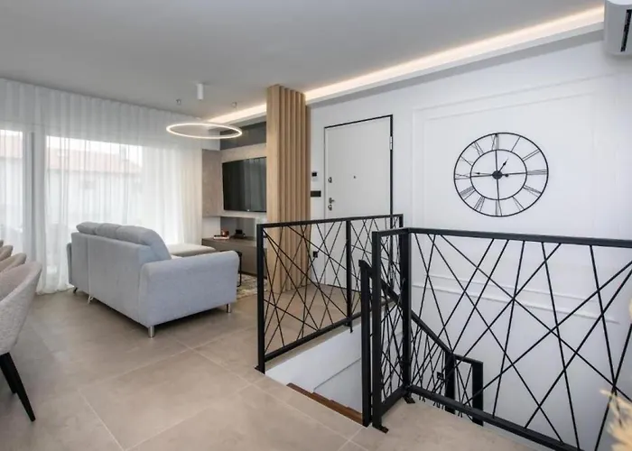 Apartment Annabel's Luxury With Private Pool, Jacuzzi And Sauna Krk Town